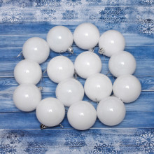 Новогодние шары 6 см (набор 24 шт) "Глянец", белый