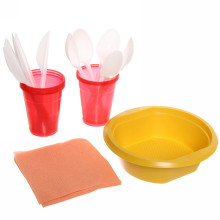 Набор одноразовой посуды "Суповой" на 5 персон (тарелка суповая, стакан 0,2л., ложка столовая, нож,