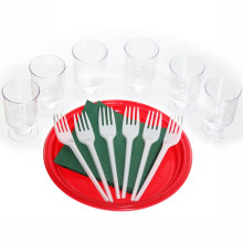 Набор одноразовой посуды "Праздник" на 6 персон (тарелка 20,5см, рюмка, вилка, салфетка)