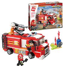 Конструктор 12012 &quot;Пожарная машина с водометом&quot; (370 дет.)