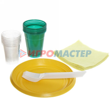 Посуда пластиковая в наборах Набор одноразовой посуды "Турист" на 6 персон (тарелка 17см, стакан 0,2л., стакан 0,1л., вилка, салф