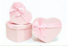 Коробка подарочная "Подарок от сердца" 22*20*9 см, розовый