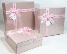 Коробка подарочная "Текстура" 24*24*10 см, розовый