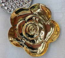 Подставка керамическая "GOLD Podarok", пион, цвет серебро, 17*17см (упаковка индив. пленка)
