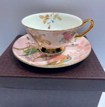Чайная пара "Royal classic" (кружка 200мл+блюдце) Пейзаж розовый птицы, в подарочной коробке