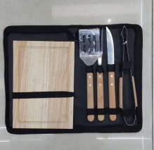 Набор для гриля и барбекю из 5 предметов в футляре BBQ-296: щипцы,вилка, лопатка,нож,доска