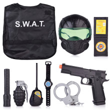 Набор полицейского YA-6N (желет, каска, оружие, часы, рация, значок, наручники) в пакете